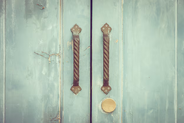 Trasforma il Tuo Vecchio Armadio in un Centro di Intrattenimento