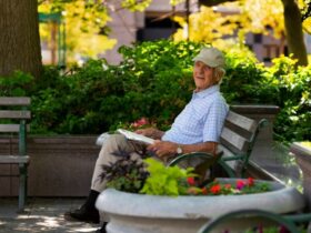 Robot Assistenti Giardino per Anziani e Disabili