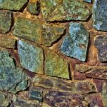 Manutenzione e Cura delle Superfici in Pietra Naturale