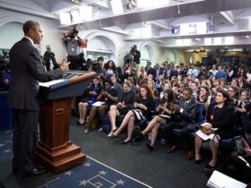 Dietro le Quinte della Creazione di Tazze Personalizzate